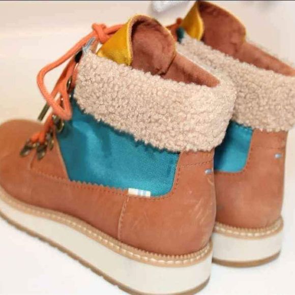 NEW TOMS Mesa NEW Womens Waterproof Hazel Leather Cuffed Ankle Boots Size 6 - Picture 6 of 10